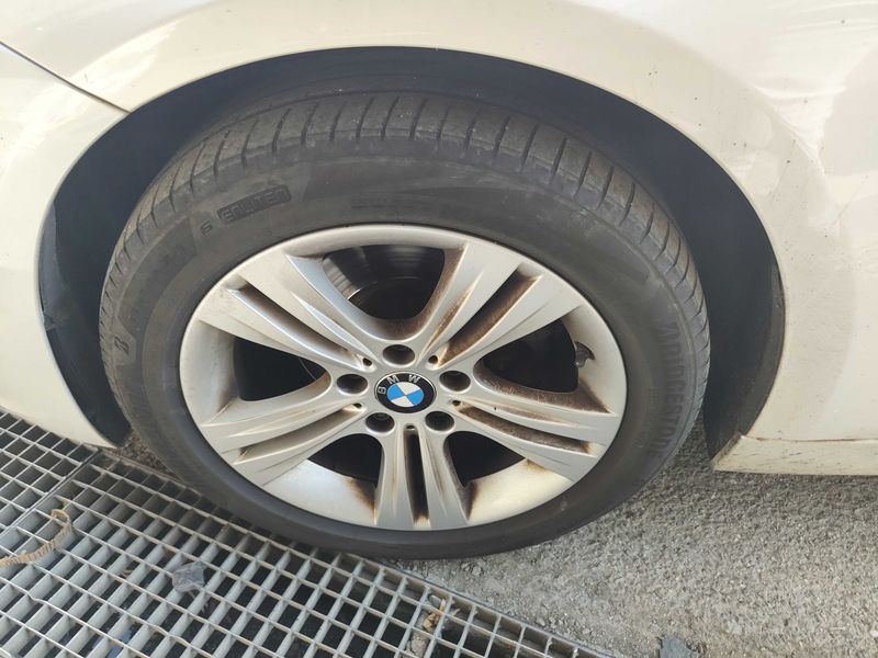 BMW 3er 318d Sport Line 2016 – снимка 20
