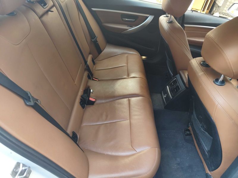 BMW 3er 318d Sport Line 2016 – снимка 14