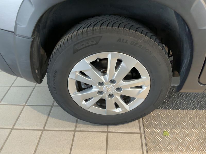 Peugeot Rifter 1.5 Blue-HDi Allure Pack L1 2021 – снимка 9