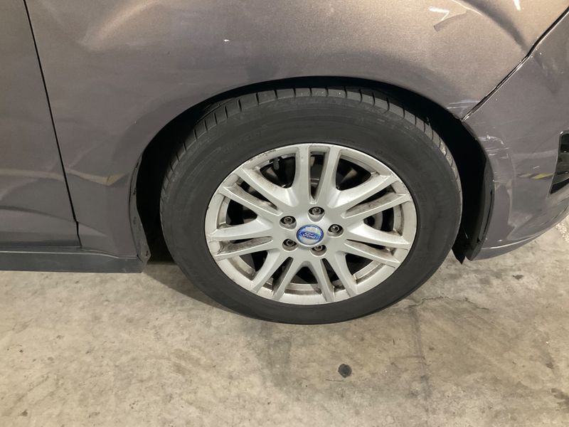 Ford Grand C-Max 2.0 TDCi Titanium 2013 – снимка на щета
