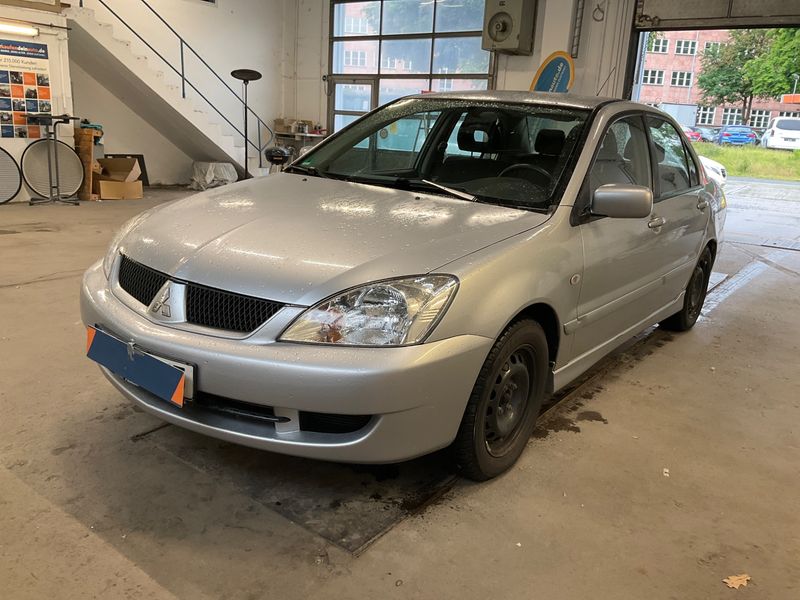 Mitsubishi Lancer 1.6 Invite 2005 – снимка 1