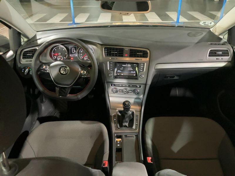 Volkswagen Golf VII 1.6 TDI Advance BlueMotion Tech 2013 – снимка 17