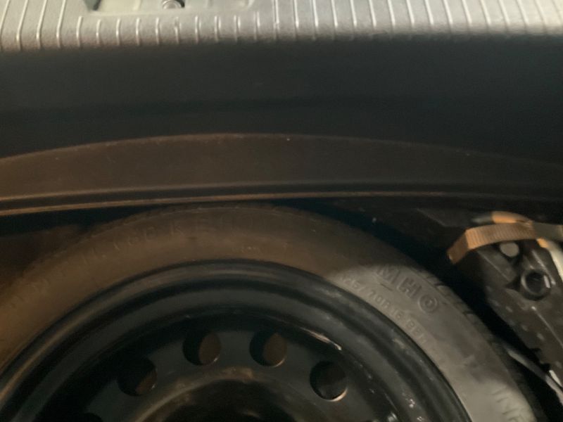 Volkswagen Golf VII 1.6 TDI Advance BlueMotion Tech 2013 – снимка 33