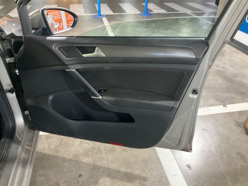Volkswagen Golf VII 1.6 TDI Advance BlueMotion Tech 2013 – снимка 31