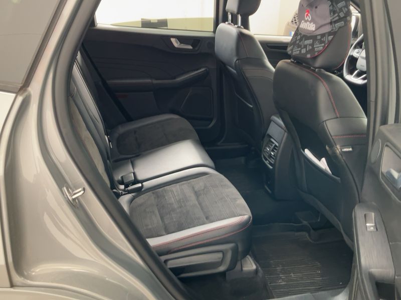 Ford Kuga 2.0 TDCi EcoBlue ST-Line X 2023 – снимка 19