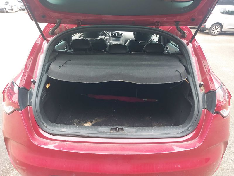 Citroen DS4 1.6 e-HDi SoChic 2013 – снимка 9