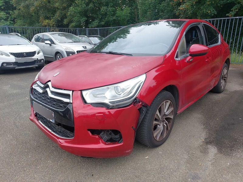 Citroen DS4 1.6 e-HDi SoChic 2013 – снимка 2