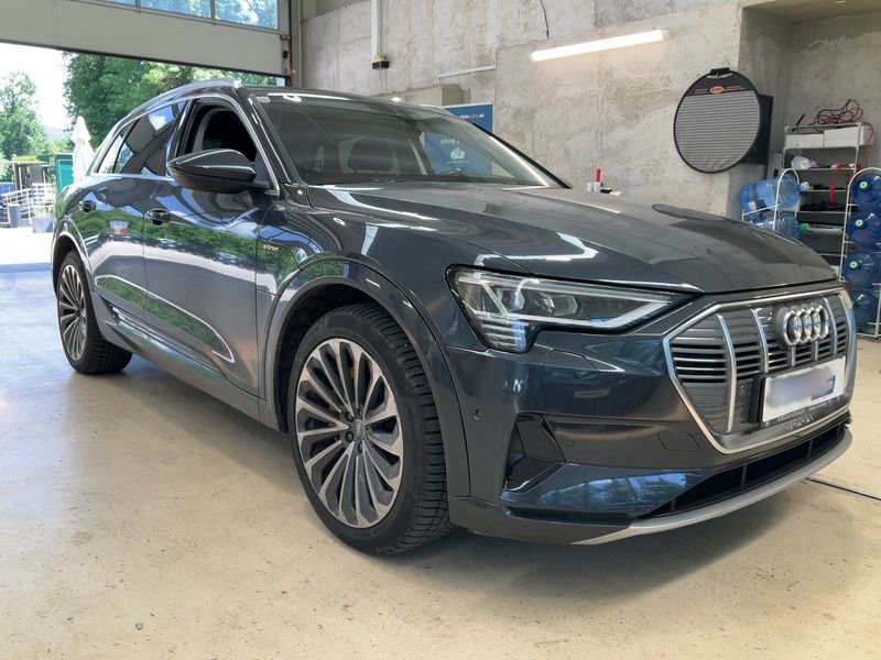 Audi e-tron 55 quattro Advanced 2019 – снимка 12