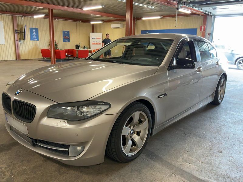 BMW 5er 525d 2010