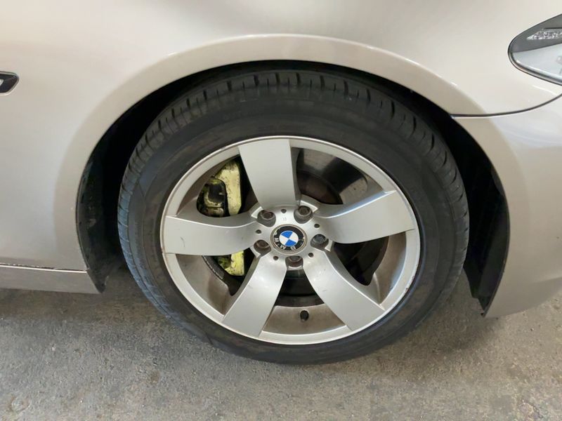 BMW 5er 525d 2010 – снимка 18