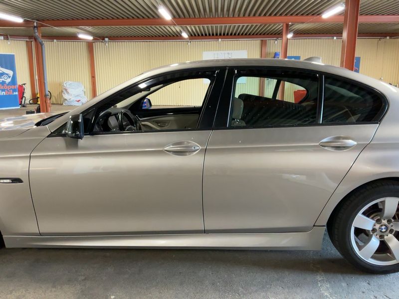 BMW 5er 525d 2010 – снимка 4