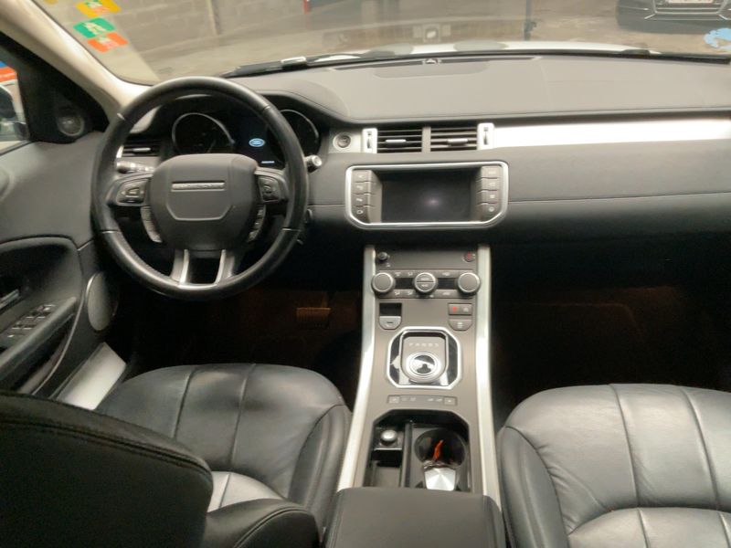 Land Rover Evoque 2.0 Td4 SE 2016 – снимка 17