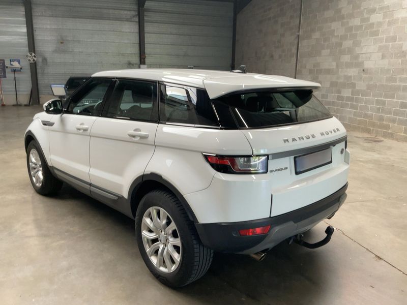 Land Rover Evoque 2.0 Td4 SE 2016 – снимка 6
