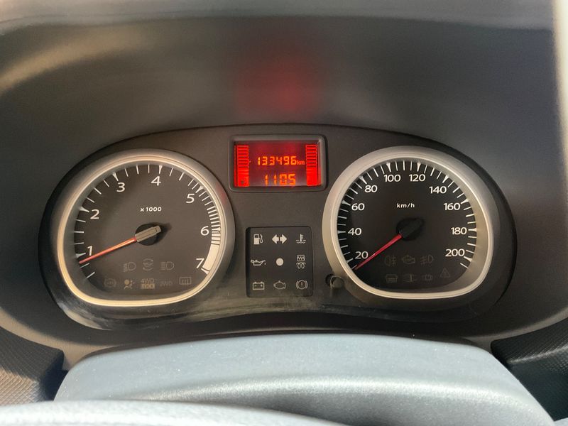Dacia Duster 1.5 dCi 4x2 2013 – снимка 18