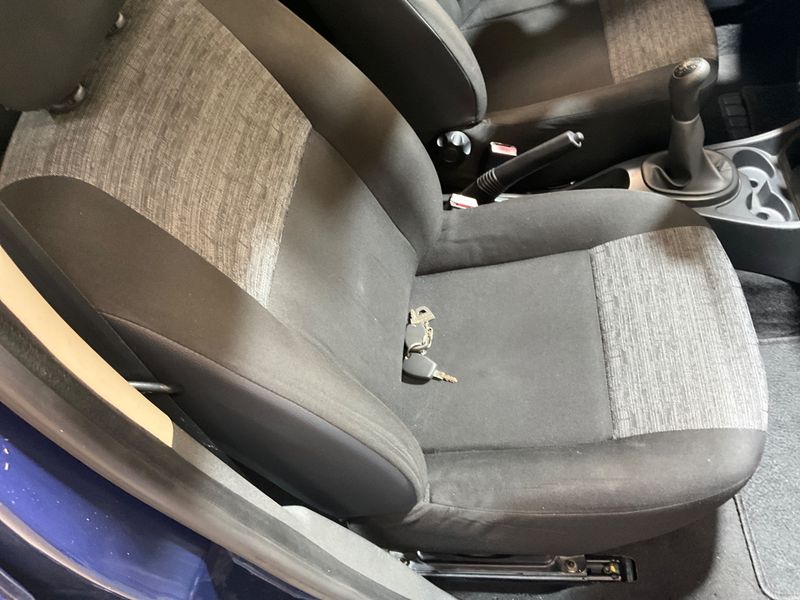 Dacia Duster 1.5 dCi 4x2 2013 – снимка 37