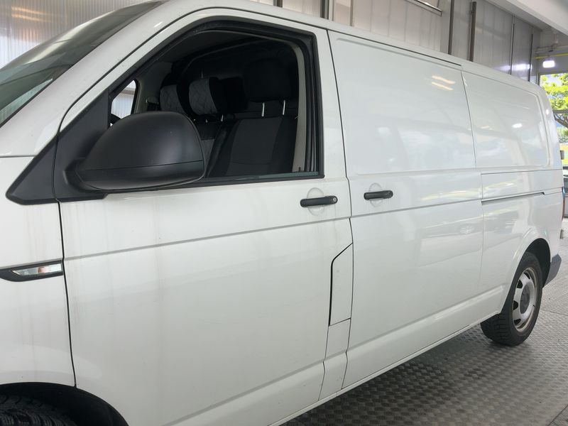 Volkswagen T6 Transporter 2.0 TDI Kasten lang 4Motion 2018 – снимка 4