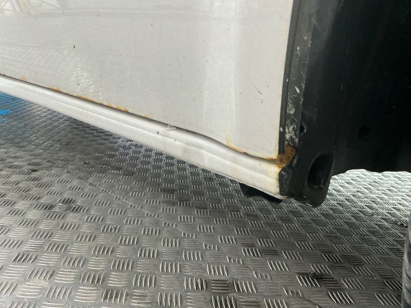 Volkswagen T6 Transporter 2.0 TDI Kasten lang 4Motion 2018 – снимка 23