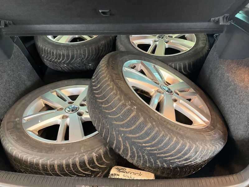 Volkswagen Golf VI 1.2 TSI Match 2012 – снимка 15