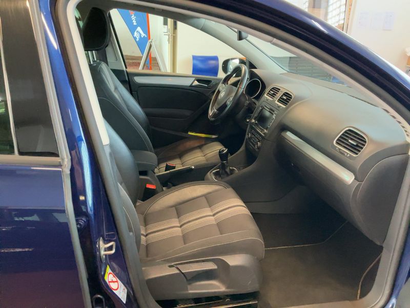 Volkswagen Golf VI 1.2 TSI Match 2012 – снимка 17
