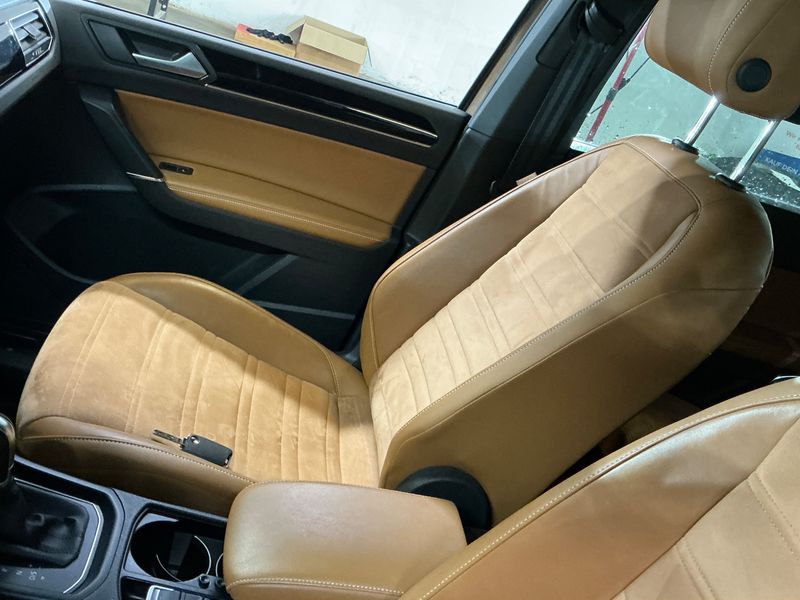 Volkswagen Touran 1.6 TDI Comfortline BlueMotion Tech 2017 – снимка 26