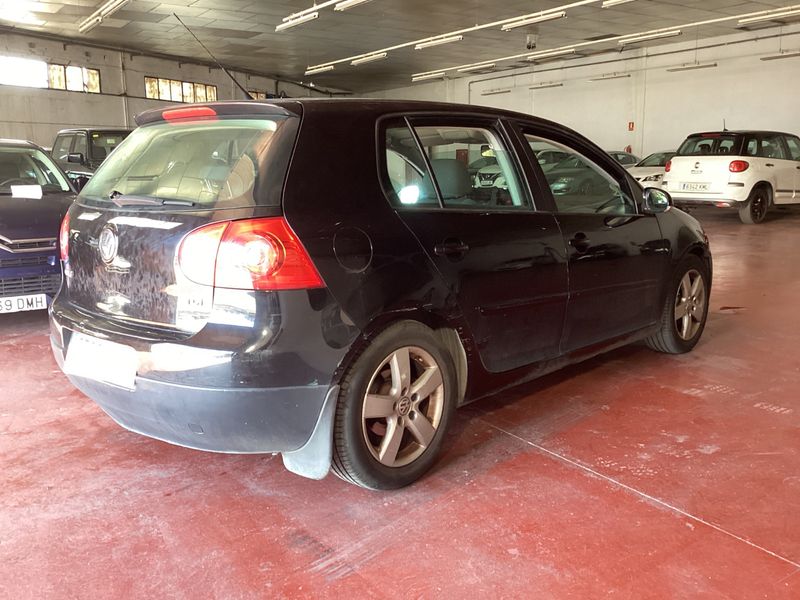 Volkswagen Golf V 1.9 TDI Sportline 2006 – снимка 2