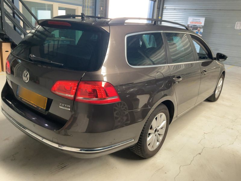 Volkswagen Passat 2.0 TDI Comfortline BlueMotion Tech 2012 – снимка 6