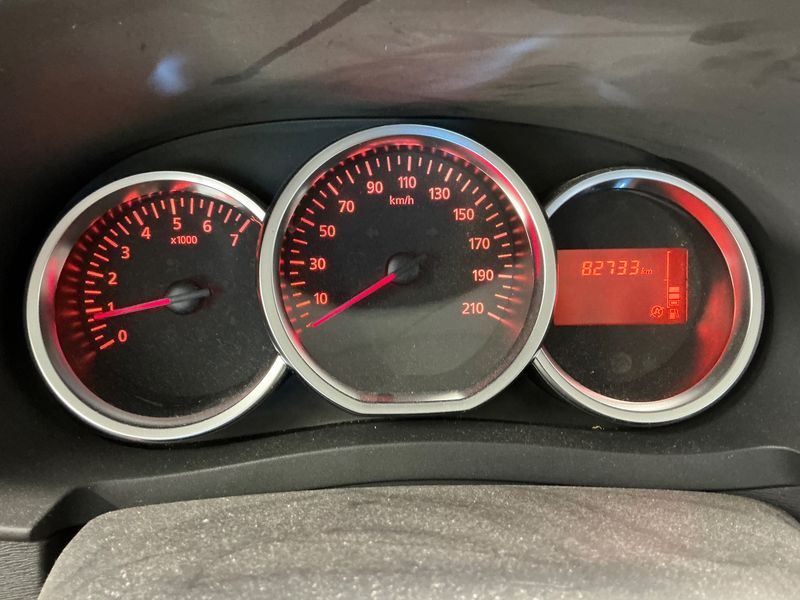 Dacia Lodgy 1.5 Blue dCi Stepway 2019 – снимка 19