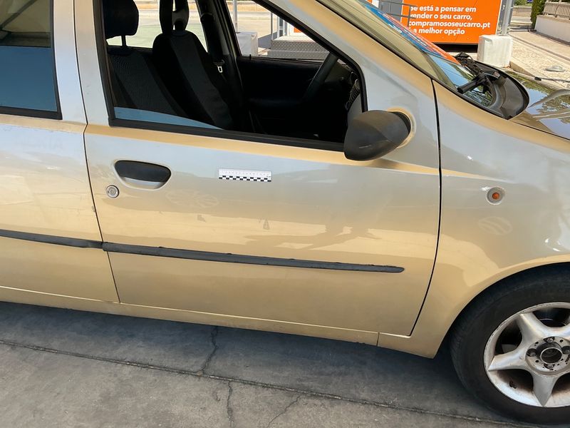 Fiat Punto 1.2 ELX 1999 – снимка 23