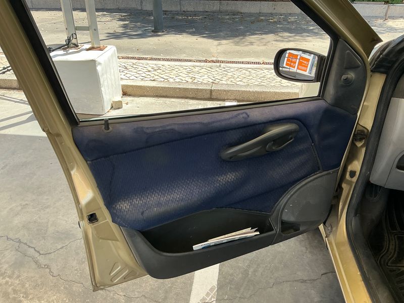 Fiat Punto 1.2 ELX 1999 – снимка 32