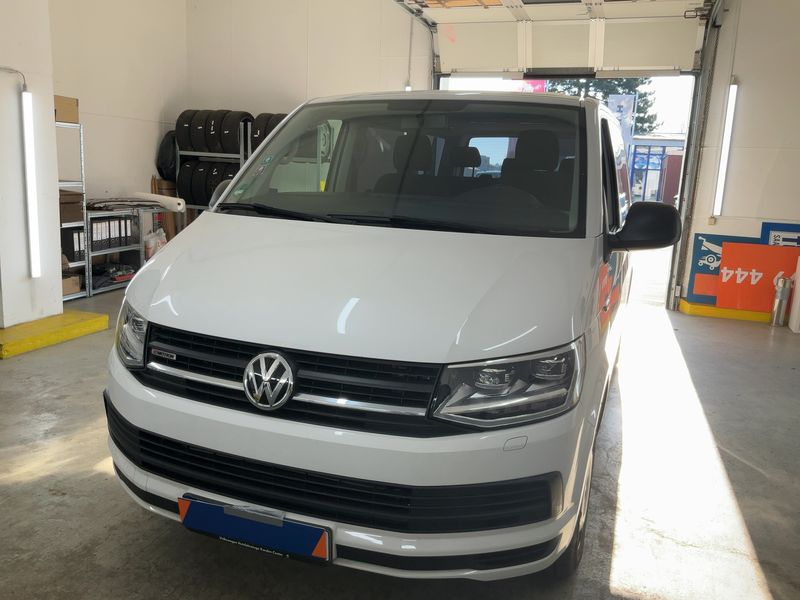 Volkswagen T6 Multivan 2.0 TDI Trendline 4Motion 2019 – снимка 14
