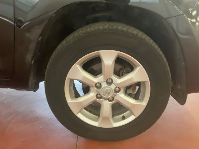 Toyota RAV 4 2.2 D-4D Crossover Exclusive 2011 – снимка 11