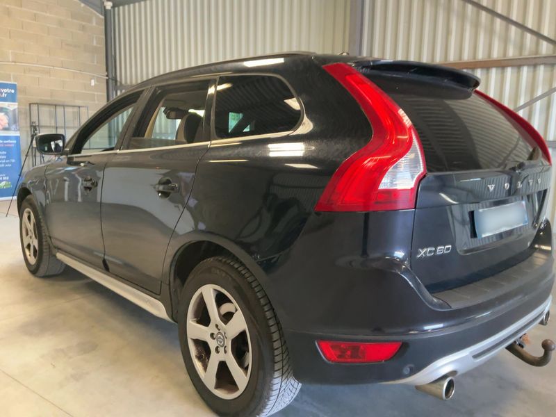 Volvo XC60 2.4 D5 R-Design AWD 2011 – снимка 6