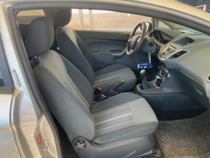 Ford Fiesta 1.6 TDCi Trend 2009 – снимка 16