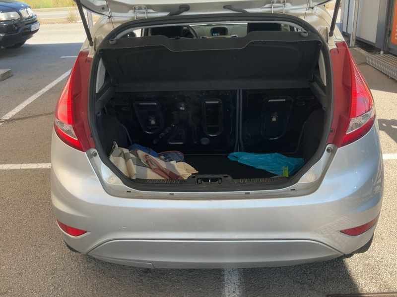 Ford Fiesta 1.6 TDCi Trend 2009 – снимка 15