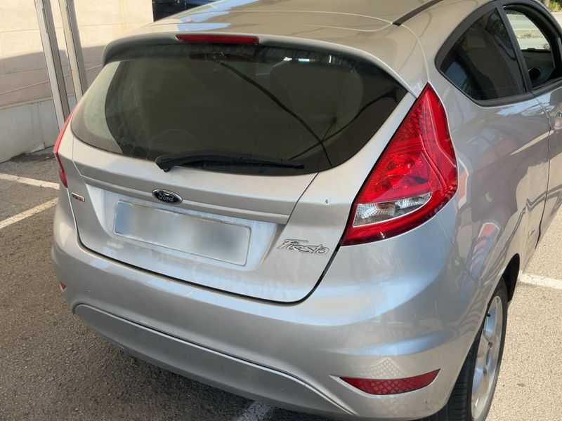 Ford Fiesta 1.6 TDCi Trend 2009 – снимка 8