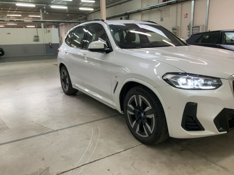 BMW iX3 electric drive 210 kW Inspiring 2023 – снимка 12