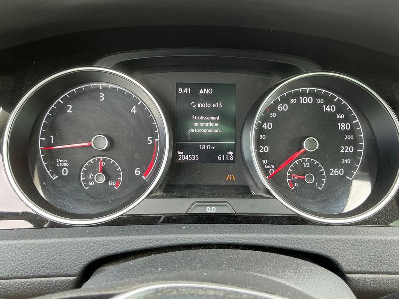Volkswagen Golf VII 2.0 TDI Carat BlueMotion Tech 2015 – снимка 18