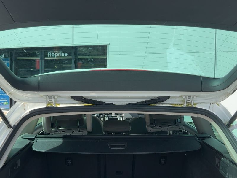 Volkswagen Golf VII 2.0 TDI Carat BlueMotion Tech 2015 – снимка 15