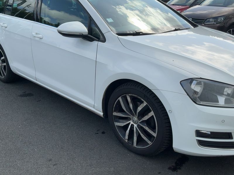 Volkswagen Golf VII 2.0 TDI Carat BlueMotion Tech 2015 – снимка 12