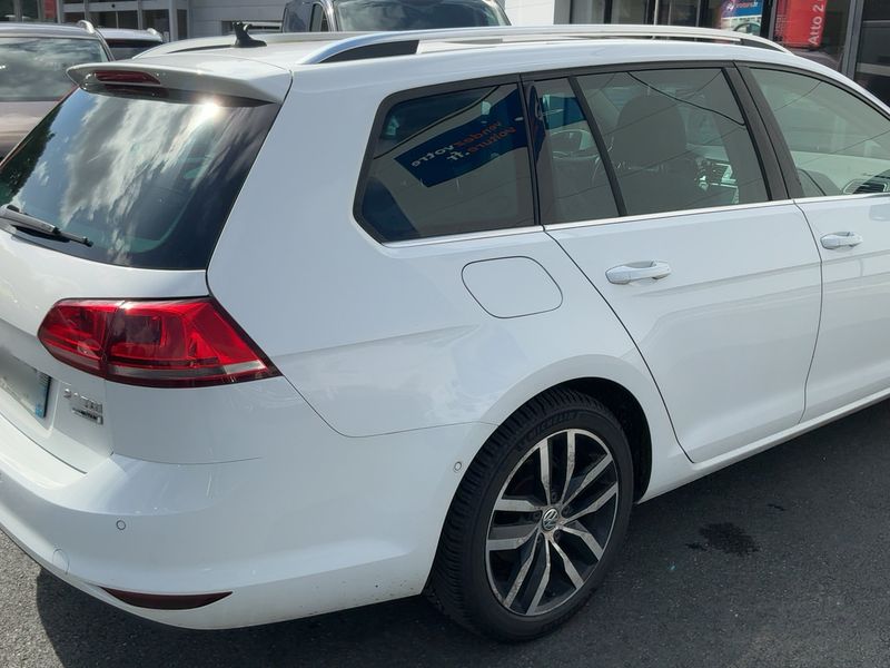 Volkswagen Golf VII 2.0 TDI Carat BlueMotion Tech 2015 – снимка 8