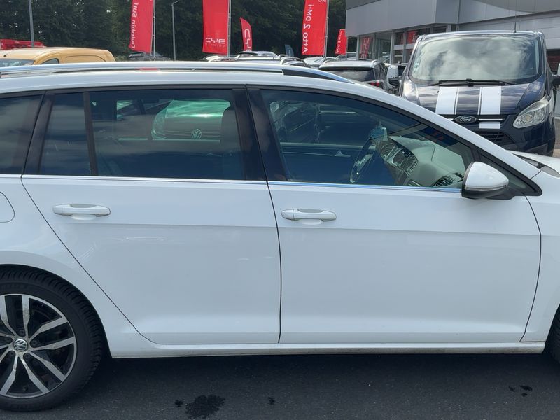 Volkswagen Golf VII 2.0 TDI Carat BlueMotion Tech 2015 – снимка 10