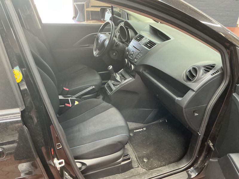 Mazda 5 1.6 CD Diesel Center-Line 2011 – снимка 3