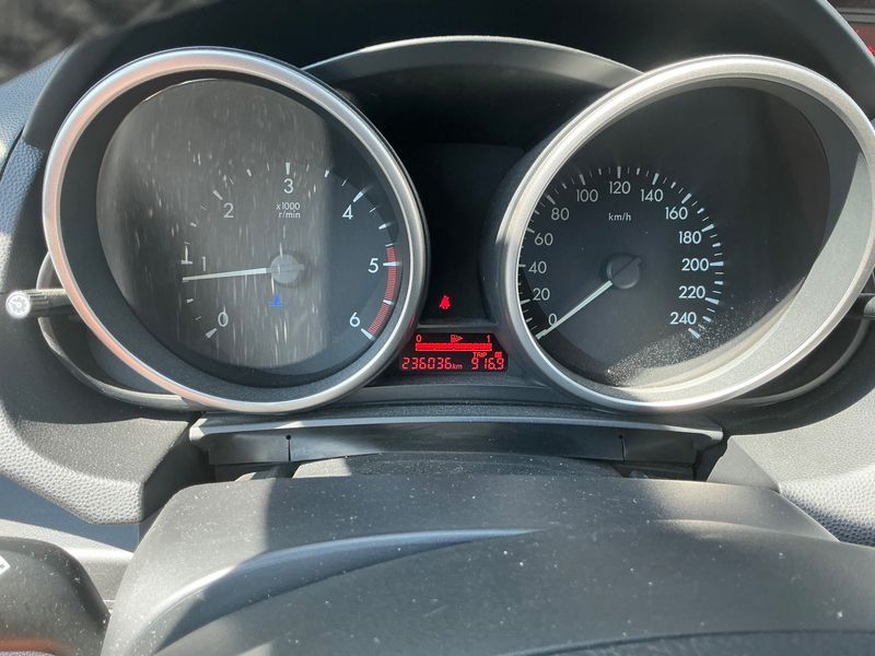 Mazda 5 1.6 CD Diesel Center-Line 2011 – снимка 4