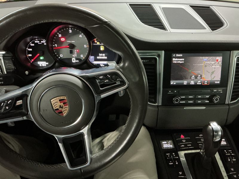 Porsche Macan S Diesel 2016 – снимка 17