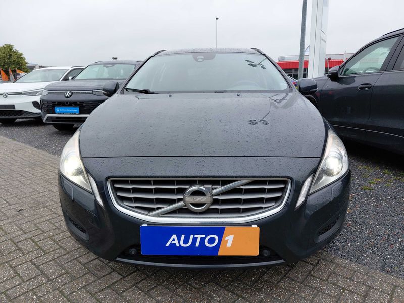 Volvo V60 2.0 D3 Edition 2013 – снимка 7
