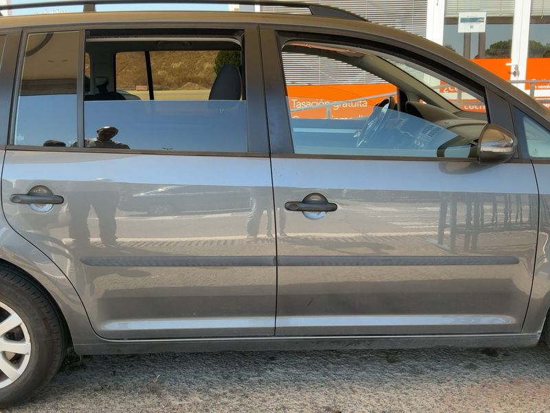 Volkswagen Touran 1.6 TDI Edition 2014 – снимка 10