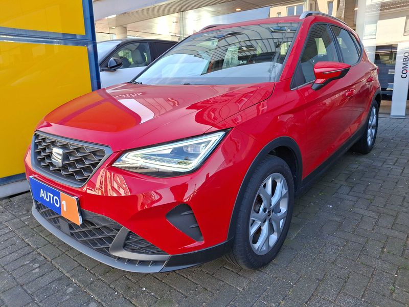 Seat Arona 1.0 TSI FR 2024 – снимка 1