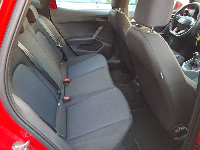 Seat Arona 1.0 TSI FR 2024 – снимка 14