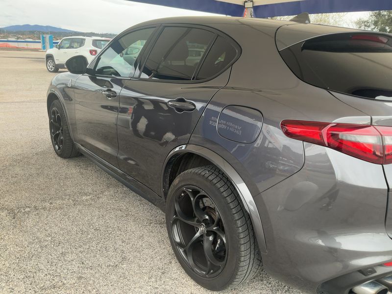 Alfa Romeo Stelvio 2.9 V6 Bi-Turbo Quadrifoglio Q4 2018 – снимка 6