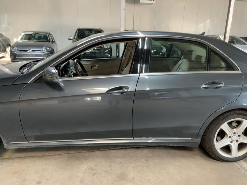 Mercedes-Benz E-Klasse E 200 CDI BlueEfficiency Avantgarde 2013 – снимка 4